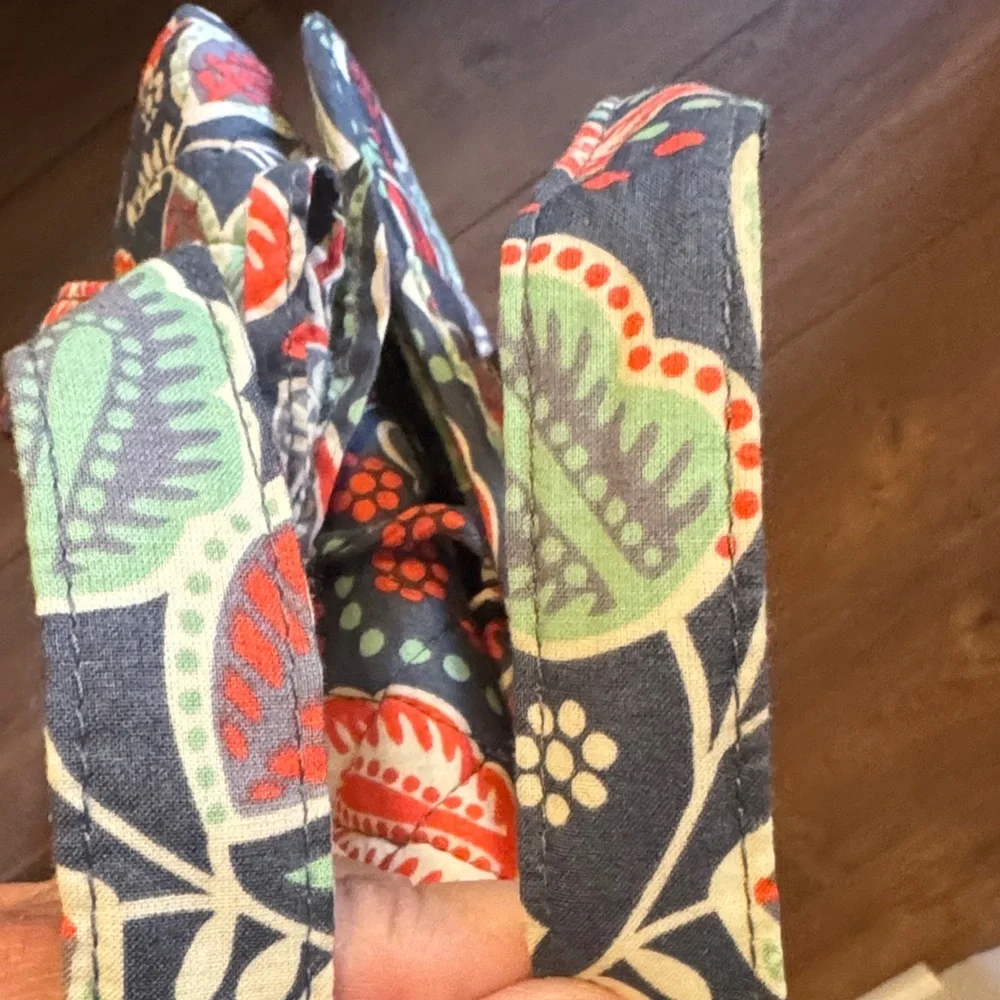 Vera Bradley Multicolor Floral Hanging Cosmetic Organizer